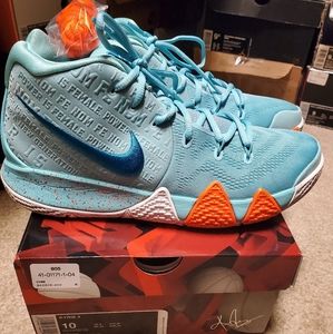 Nike Kyrie 4